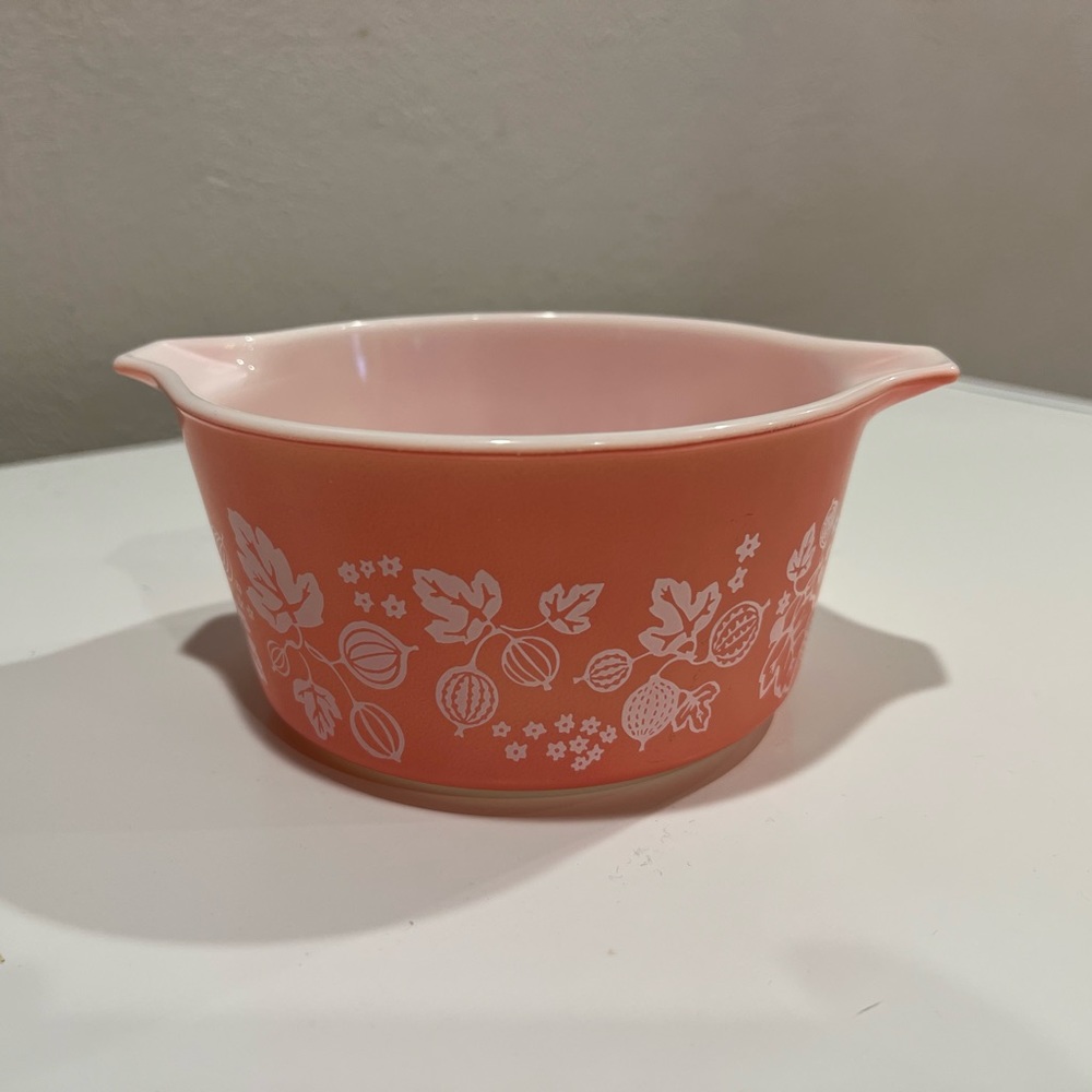 Vintage Pyrex Pink Gooseberry 473 Casserole No Lid